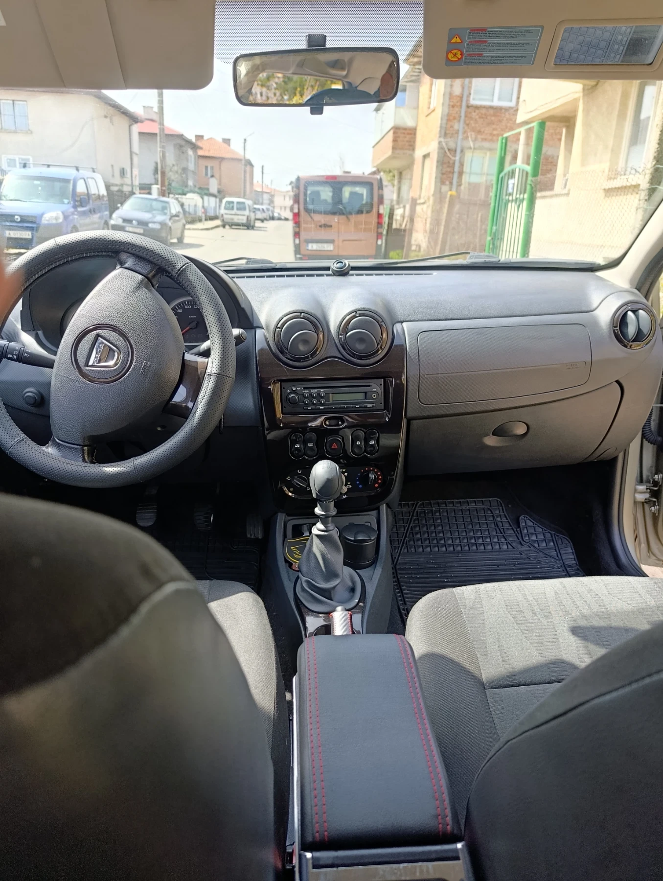 Dacia Duster ���� | Mobile.bg � ����������� 13