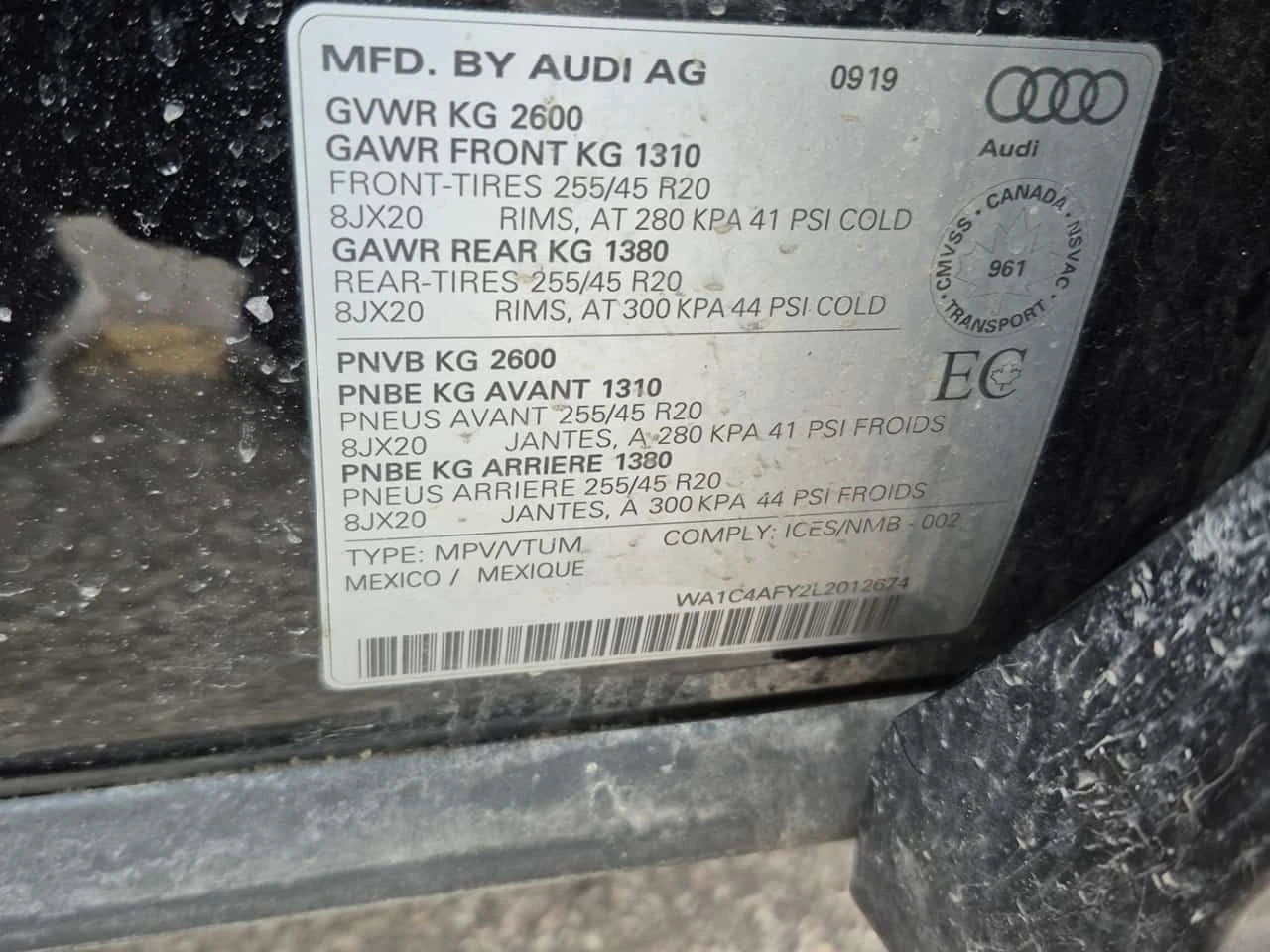 Audi SQ5  | TECHNIK | DISTRONIC | 360 | ДВА КЛЮЧА , снимка 16 - Автомобили и джипове - 54321390