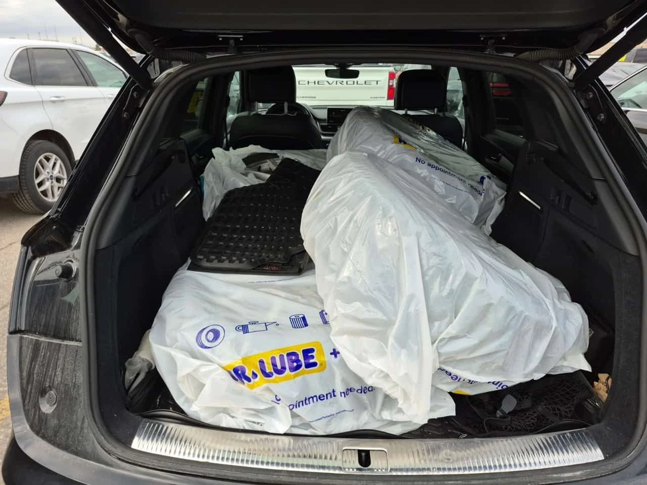 Audi SQ5  | TECHNIK | DISTRONIC | 360 | ДВА КЛЮЧА , снимка 14 - Автомобили и джипове - 54321390