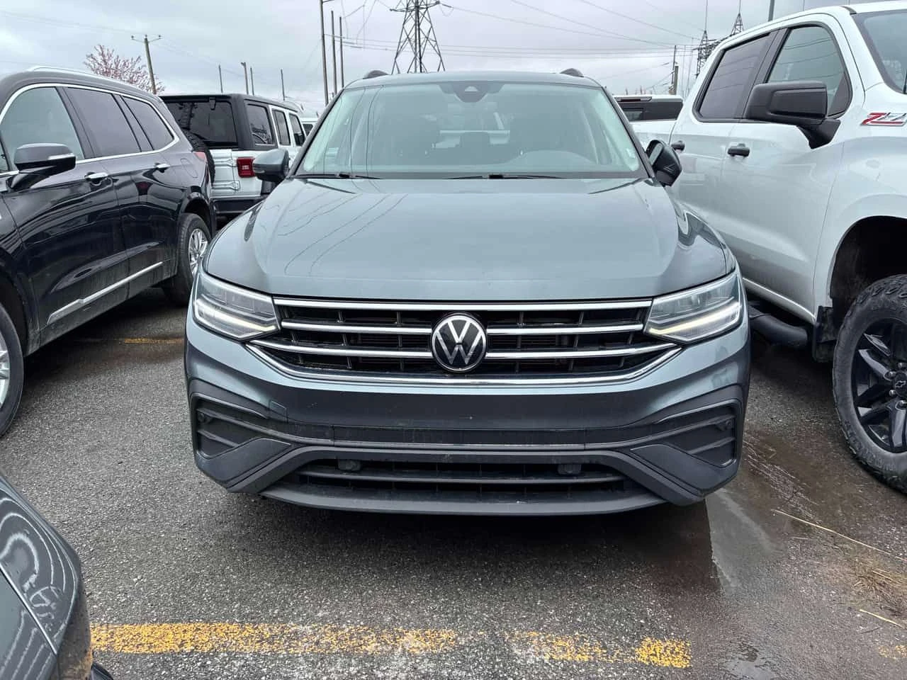 VW Tiguan * COMFORTLINE * 2 КЛЮЧА* KEYLESS* PANO* ПОДГРЕВ* , снимка 6 - Автомобили и джипове - 54441900