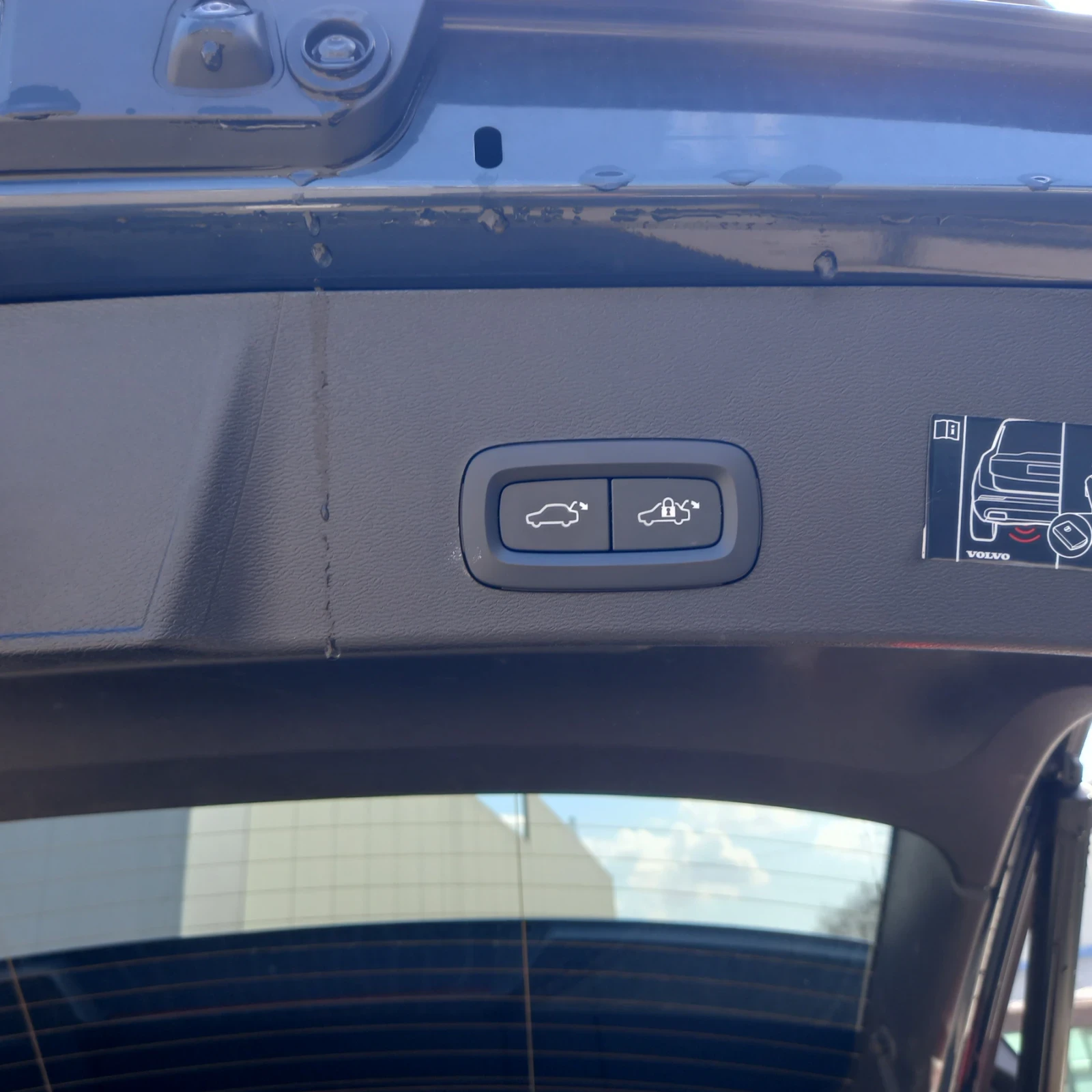 Volvo XC40, снимка 9 - Автомобили и джипове - 54607603