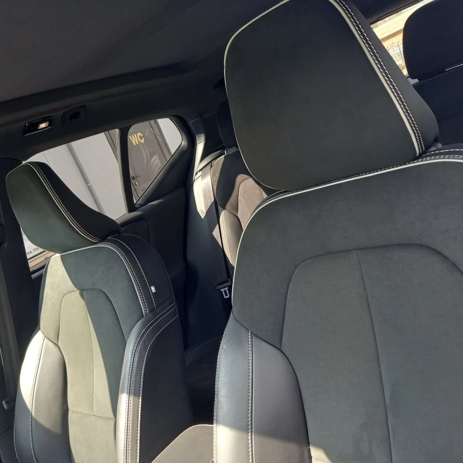 Volvo XC40, снимка 7 - Автомобили и джипове - 54607603
