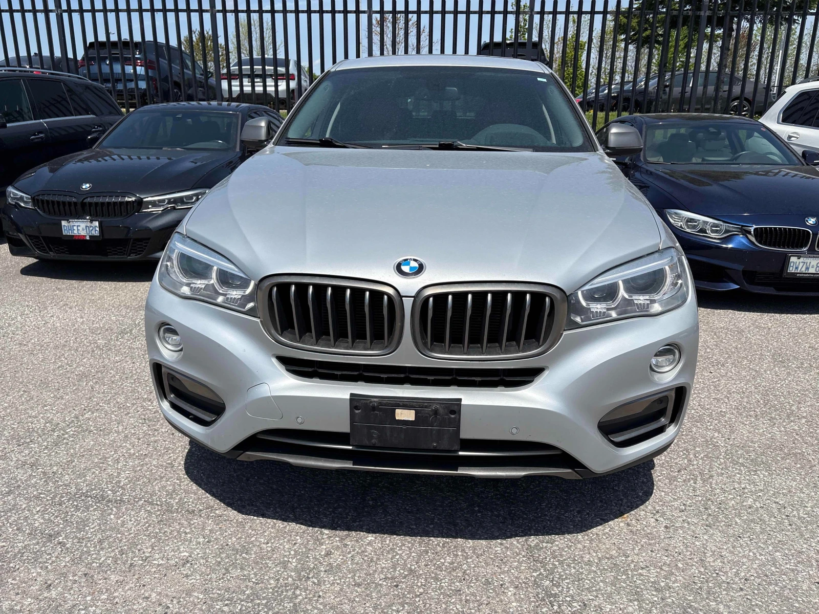 BMW X6 CARFAX * АВТО КРЕДИТ * ПРОГНОЗНА ЦЕНА ДО БГ * , снимка 2 - Автомобили и джипове - 54631054