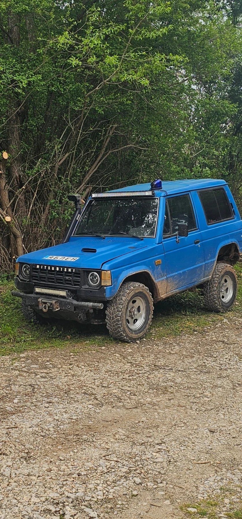 Mitsubishi Pajero, снимка 2 - Автомобили и джипове - 54657063