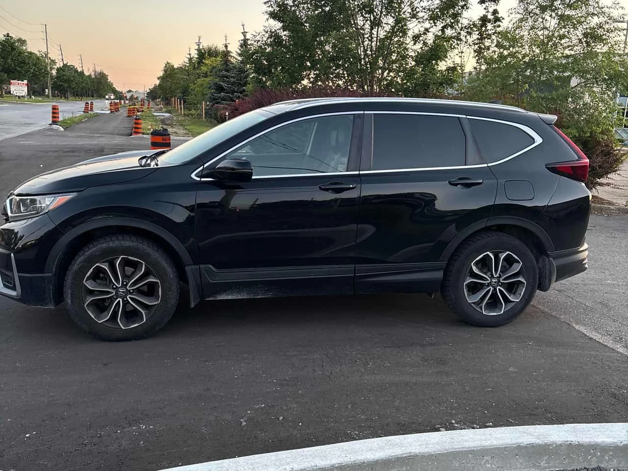 Honda Cr-v * EX L * CARFAX * БЕЗ ИНЦИДЕНТИ * АВТОКРЕДИТ * , снимка 2 - Автомобили и джипове - 55233471