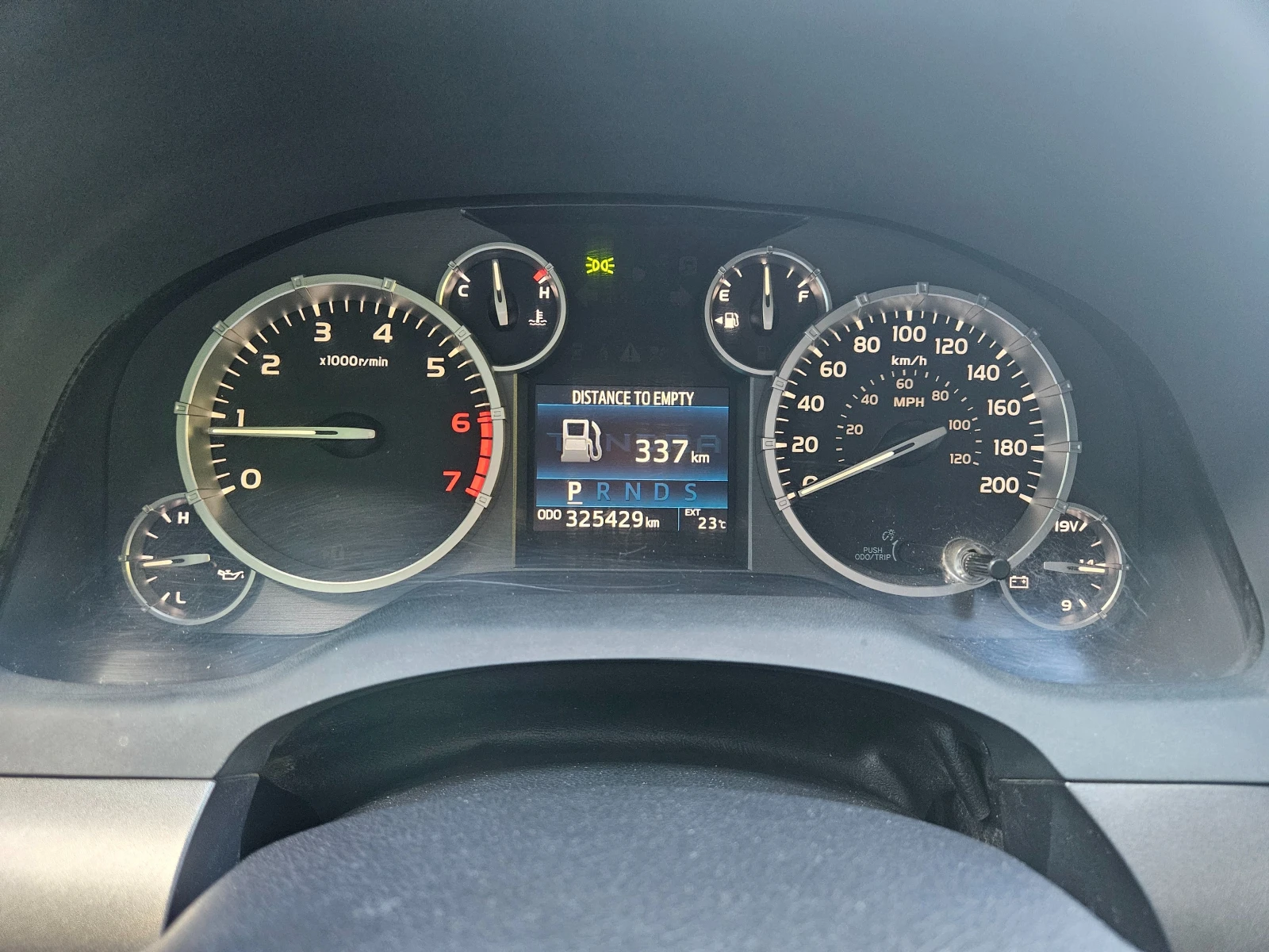 Toyota Tundra, снимка 9 - Автомобили и джипове - 55515406