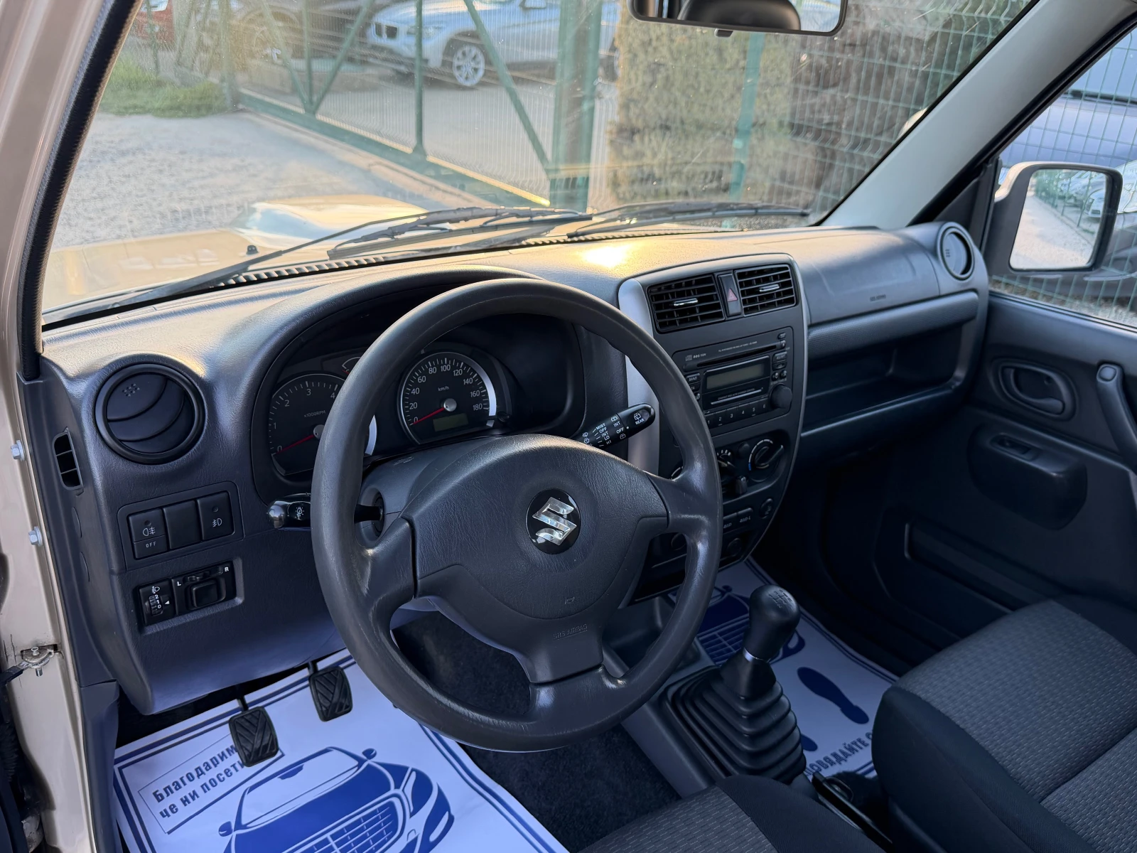 Suzuki Jimny, снимка 13 - Автомобили и джипове - 55956857