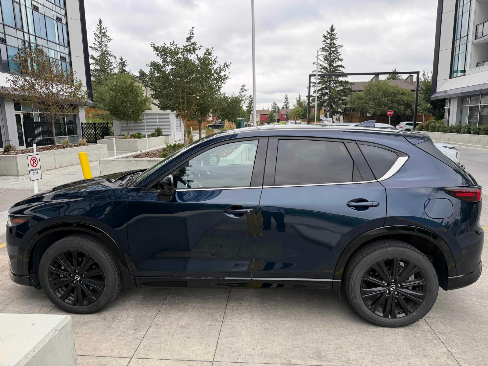 Mazda CX-5 * Sport Design* АВТОКРЕДИТ БЕЗ ПЪРВОНАЧАЛНА ВНОСКА, снимка 11 - Автомобили и джипове - 56071844