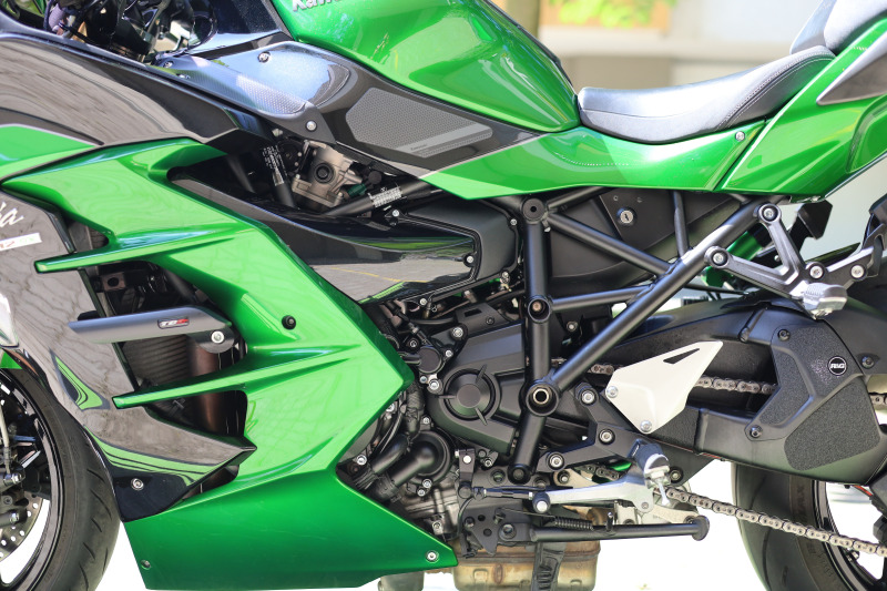 Kawasaki Ninja H2 SX SE Performance, снимка 13 - Мотоциклети и мототехника - 46113096