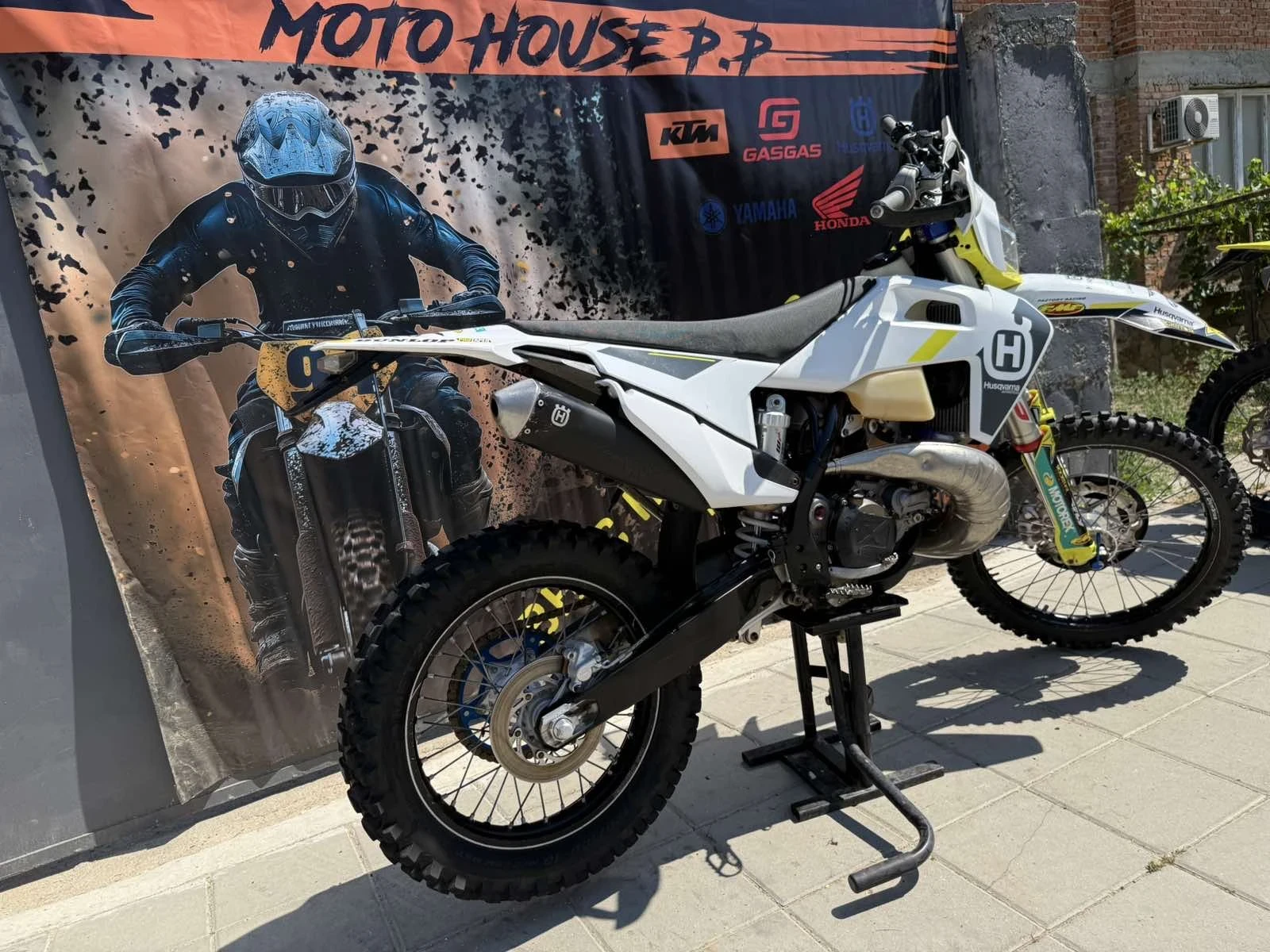 Husqvarna TE Te-300 rockstar - изображение 2