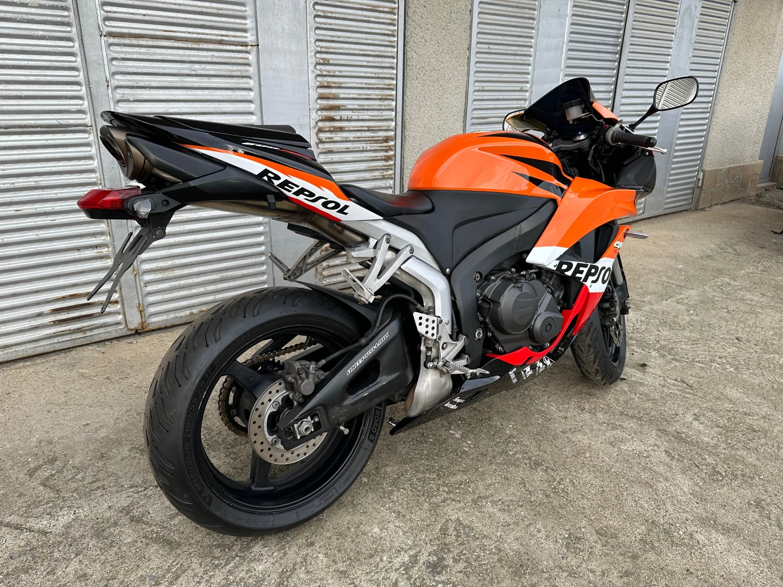 Honda Cbr 600RR - изображение 2