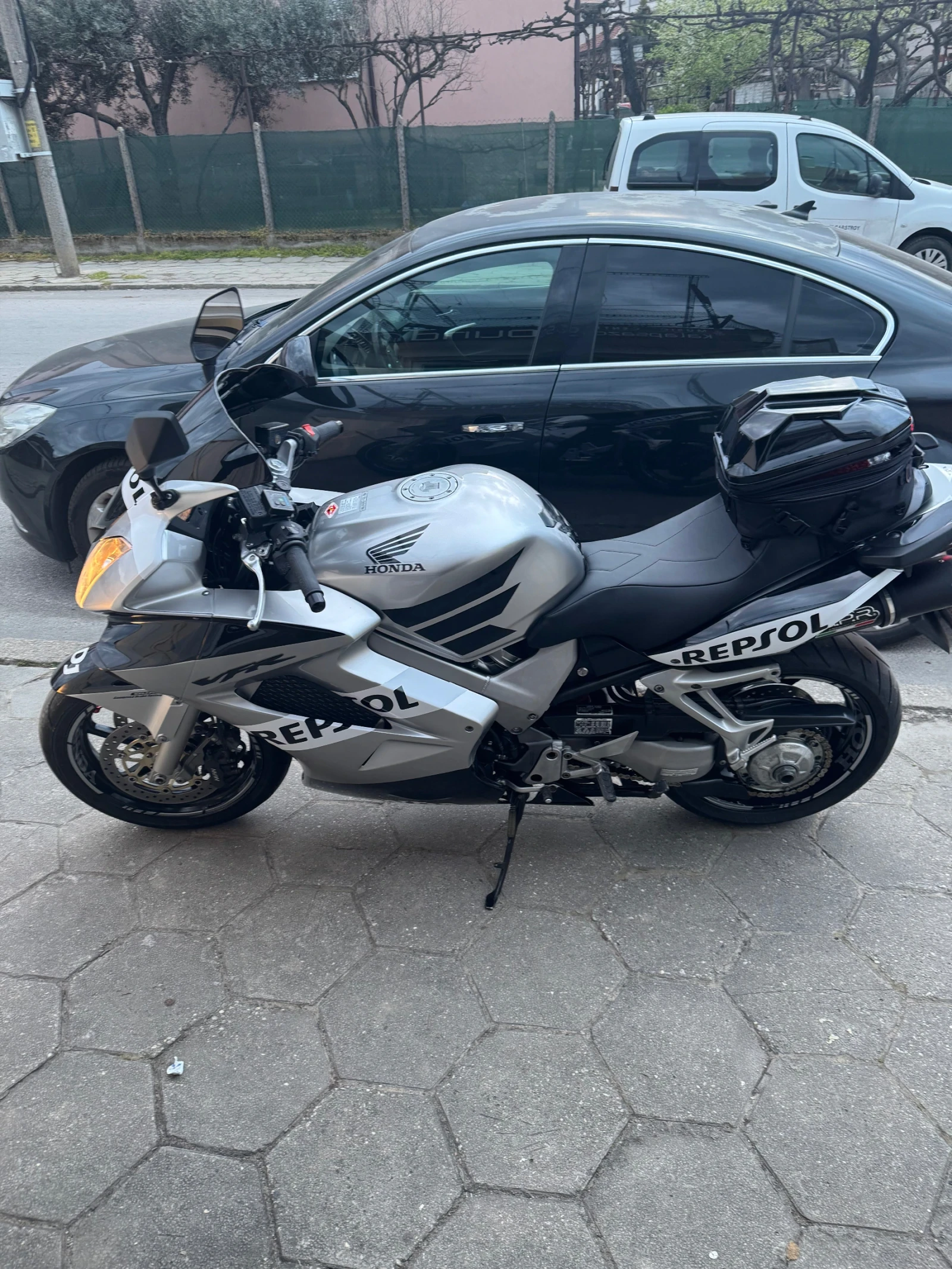 Honda Vfr 800 Vtec, снимка 8 - Мотоциклети и мототехника - 55179709