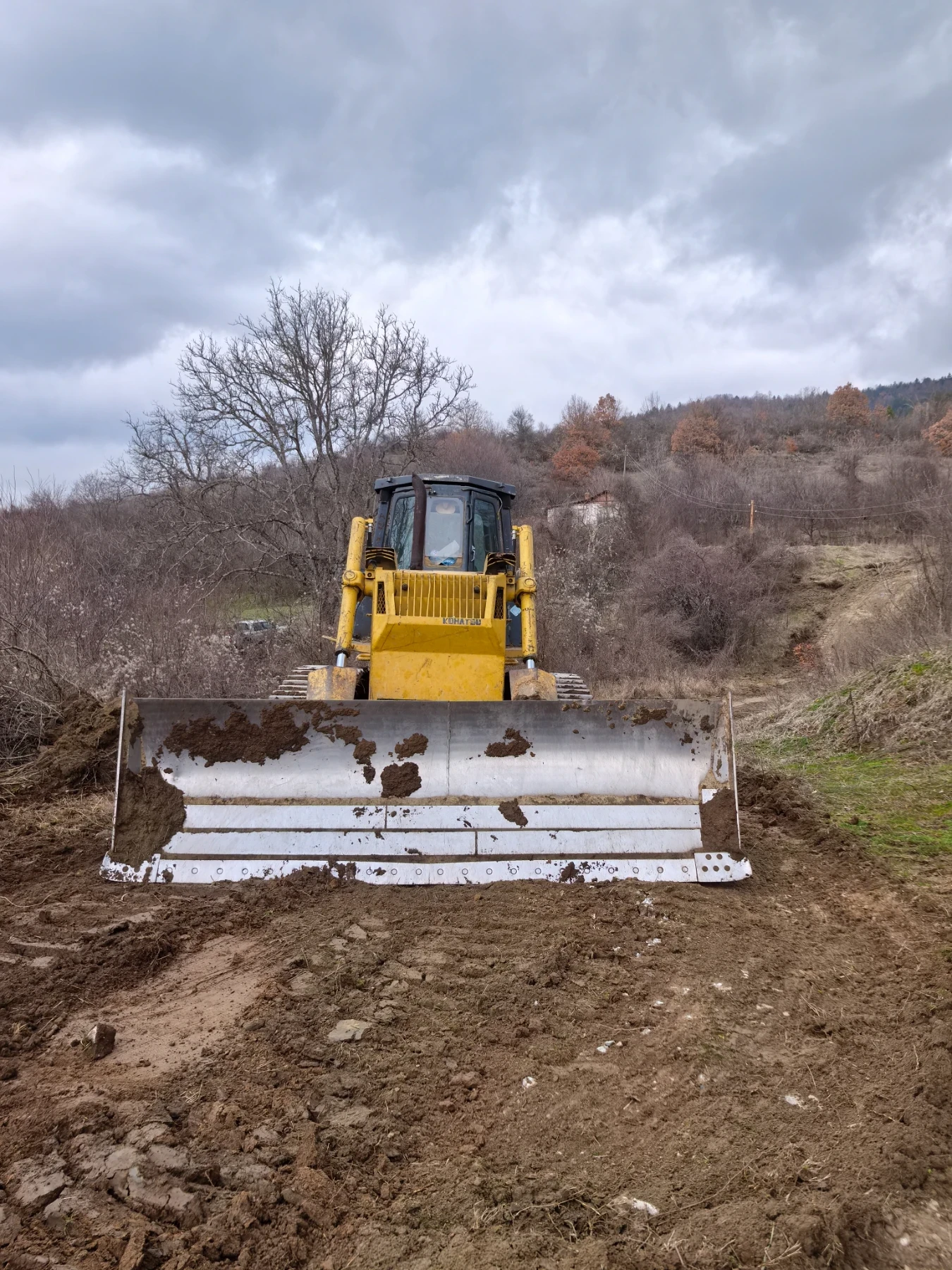 Булдозер Komatsu undefined | Auto.bg — изображение 1