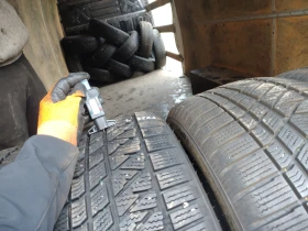 Гуми Зимни 285/45R19, снимка 4