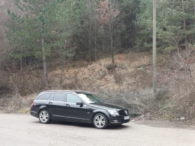 Mercedes-Benz 220 Avangard , снимка 4