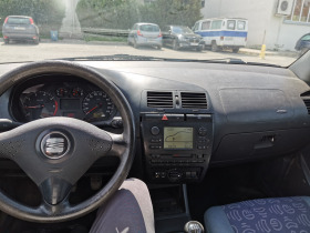 Seat Ibiza, снимка 12 - Автомобили и джипове - 45179545