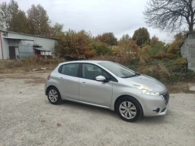 Peugeot 208 1.0vvt като нов 135000km 1