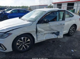 VW Jetta 1.5L I-4 DI, DOHC, VVT, TURBO, 158HP Front Wheel | Mobile.bg    11