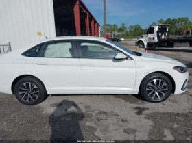 VW Jetta 1.5L I-4 DI, DOHC, VVT, TURBO, 158HP Front Wheel | Mobile.bg    5