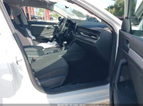 VW Jetta 1.5L I-4 DI, DOHC, VVT, TURBO, 158HP Front Wheel | Mobile.bg    10