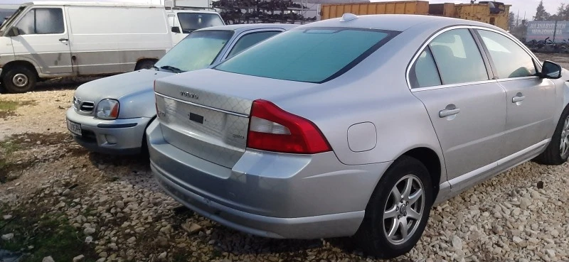 Volvo S80 2,4 D5, снимка 4 - Автомобили и джипове - 39069646