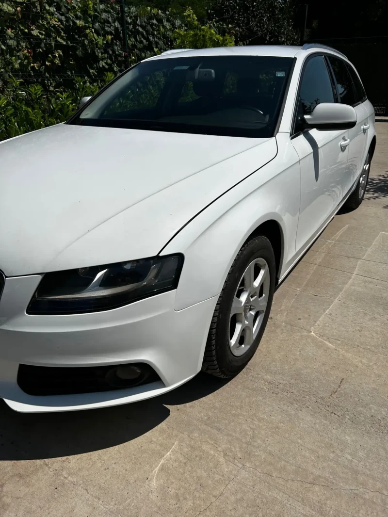 Audi A4, снимка 2 - Автомобили и джипове - 47361358