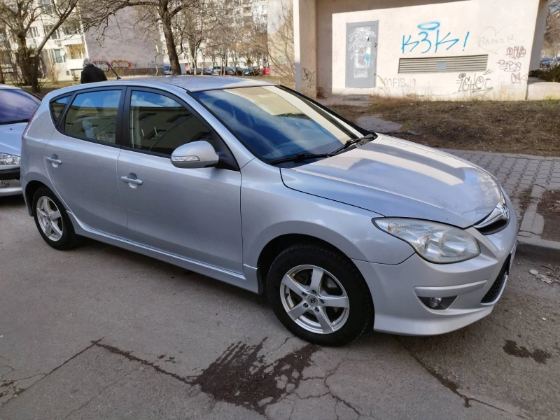 Hyundai I30 газ, снимка 9 - Автомобили и джипове - 47559555