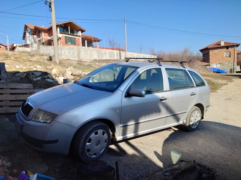 Skoda Fabia 1.4 16v, снимка 1 - Автомобили и джипове - 48752755