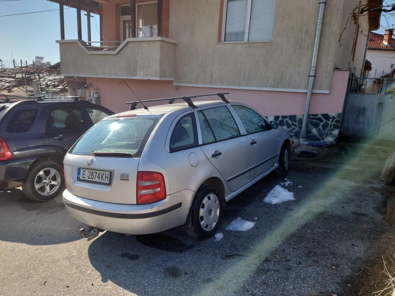 Skoda Fabia 1.4 16v, снимка 4 - Автомобили и джипове - 48752755