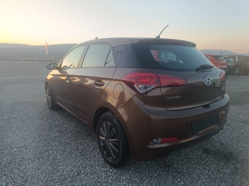 Hyundai I20 1.2I  EURO6B , снимка 7 - Автомобили и джипове - 49331600