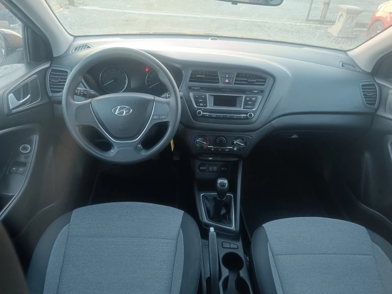 Hyundai I20 1.2I  EURO6B , снимка 10 - Автомобили и джипове - 49331600