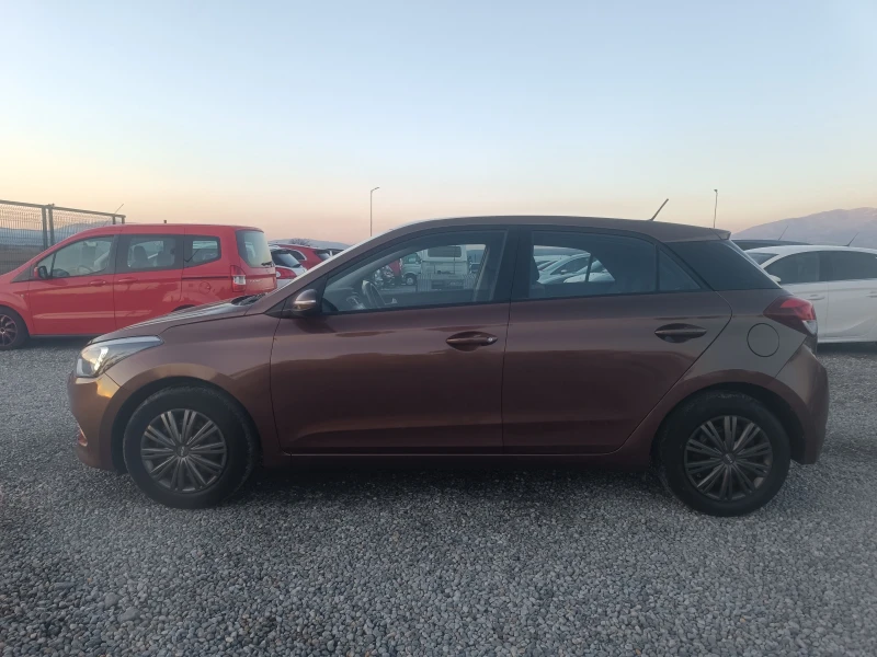 Hyundai I20 1.2I  EURO6B , снимка 8 - Автомобили и джипове - 49331600