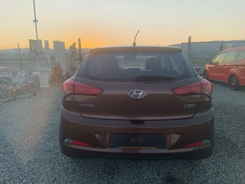 Hyundai I20 1.2I  EURO6B , снимка 6 - Автомобили и джипове - 49331600