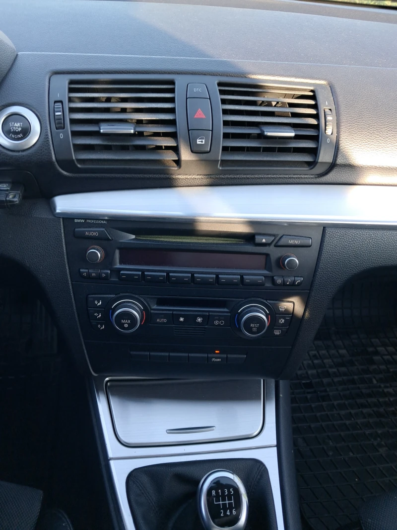 BMW 118, снимка 12 - Автомобили и джипове - 50460098