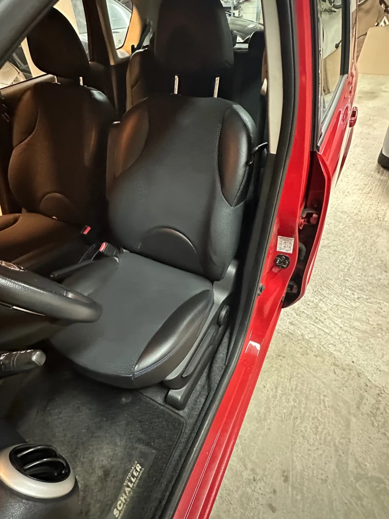 Nissan Note 1.4i Highline 106 000км., снимка 14 - Автомобили и джипове - 52921330