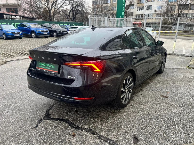 Skoda Octavia 1.5 TSI 7DSG M-HEV, снимка 3 - Автомобили и джипове - 53246911