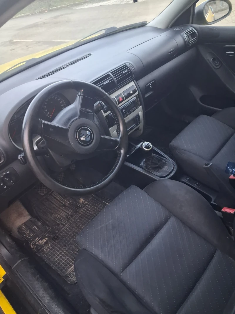 Seat Leon, снимка 7 - Автомобили и джипове - 53257102