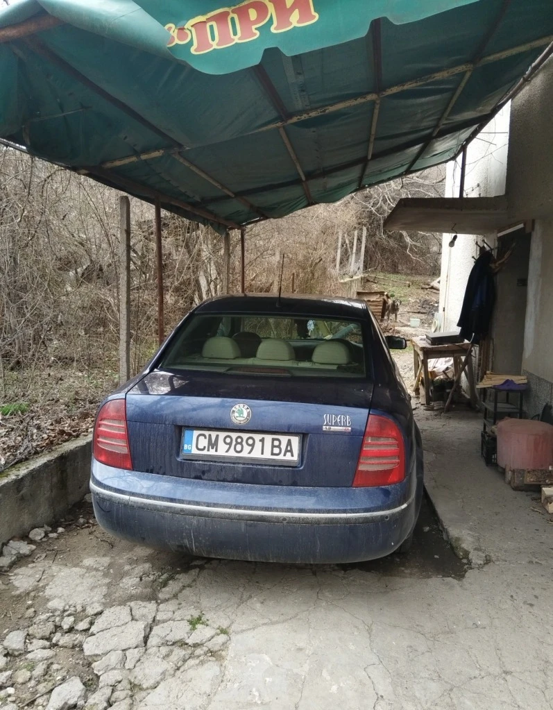 Skoda Superb 1.9 , снимка 4 - Автомобили и джипове - 46985451