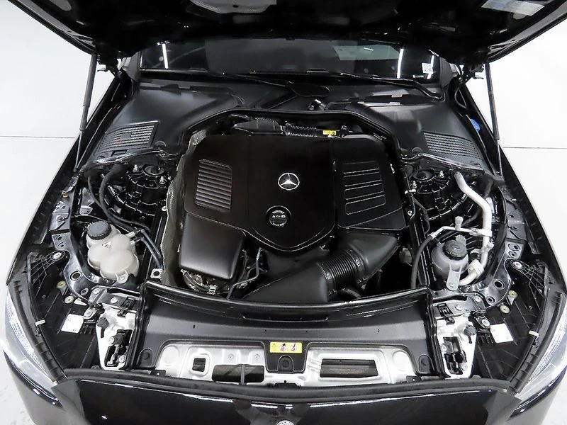 Mercedes-Benz C 300 4MATIC Avantgarde| 255к.с., снимка 6 - Автомобили и джипове - 56067168