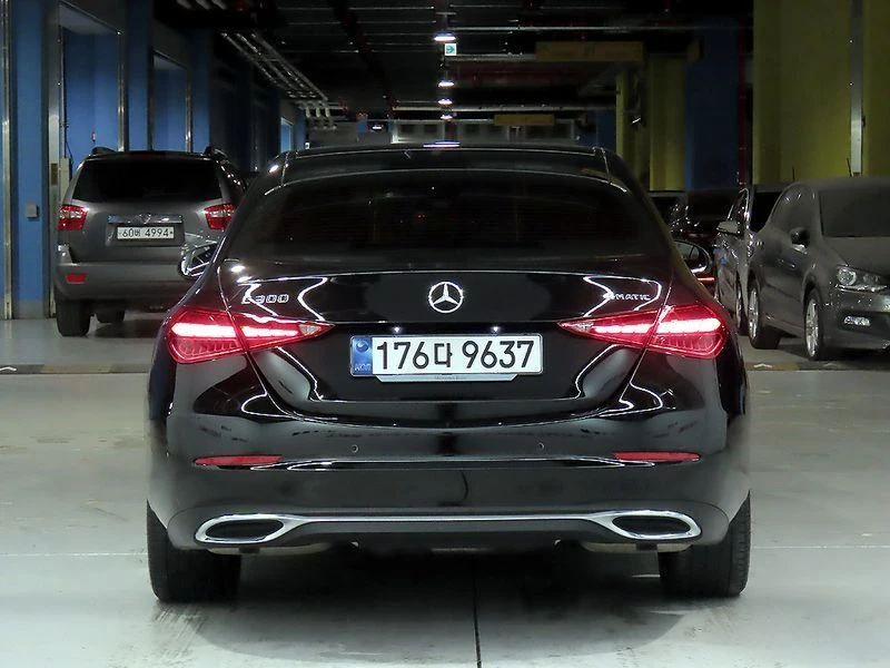 Mercedes-Benz C 300 4MATIC Avantgarde| 255к.с., снимка 4 - Автомобили и джипове - 56067168