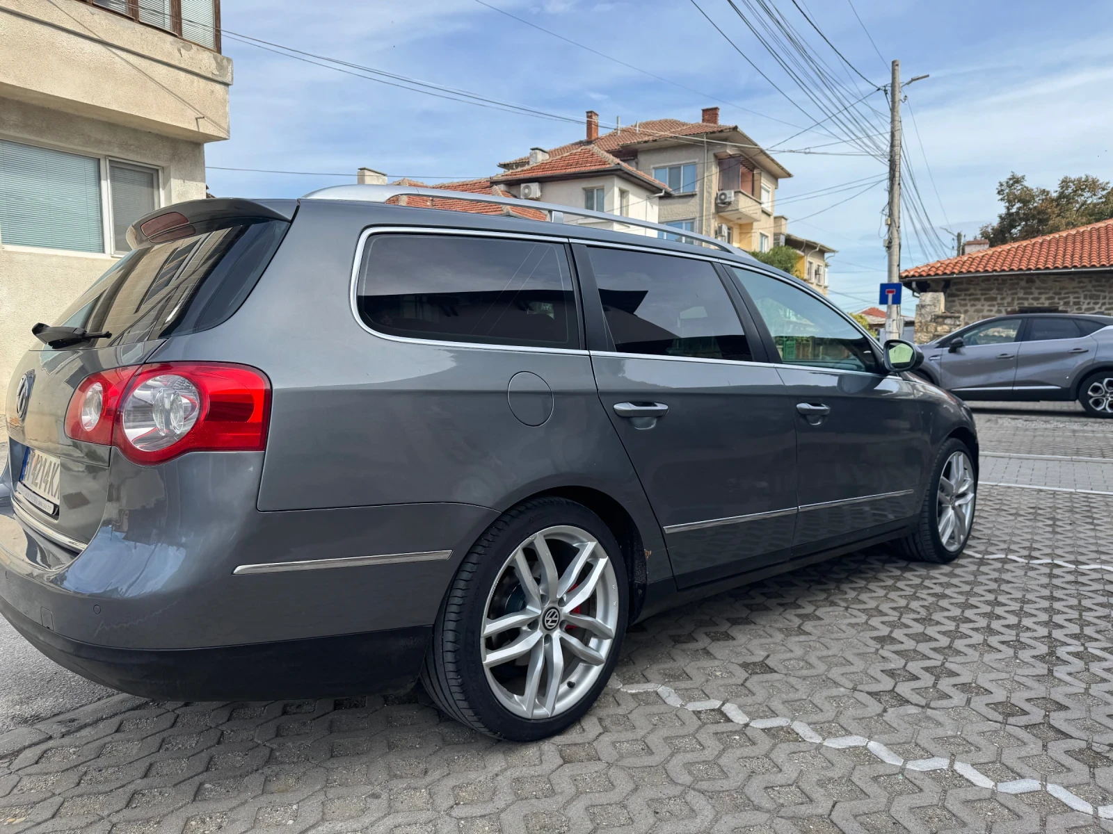 VW Passat 2.0 - изображение 5