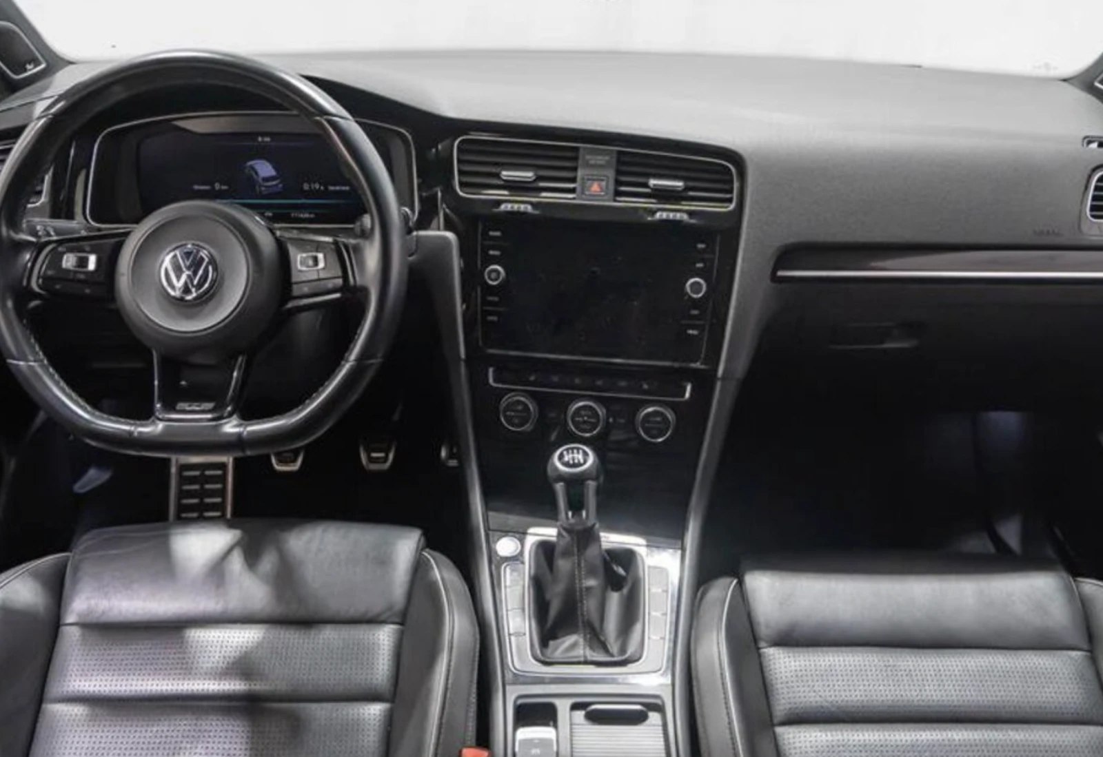 VW Golf R* 2.0T* 4MOTION* РЪЧКА* CARFAX* КРЕДИТ - изображение 5