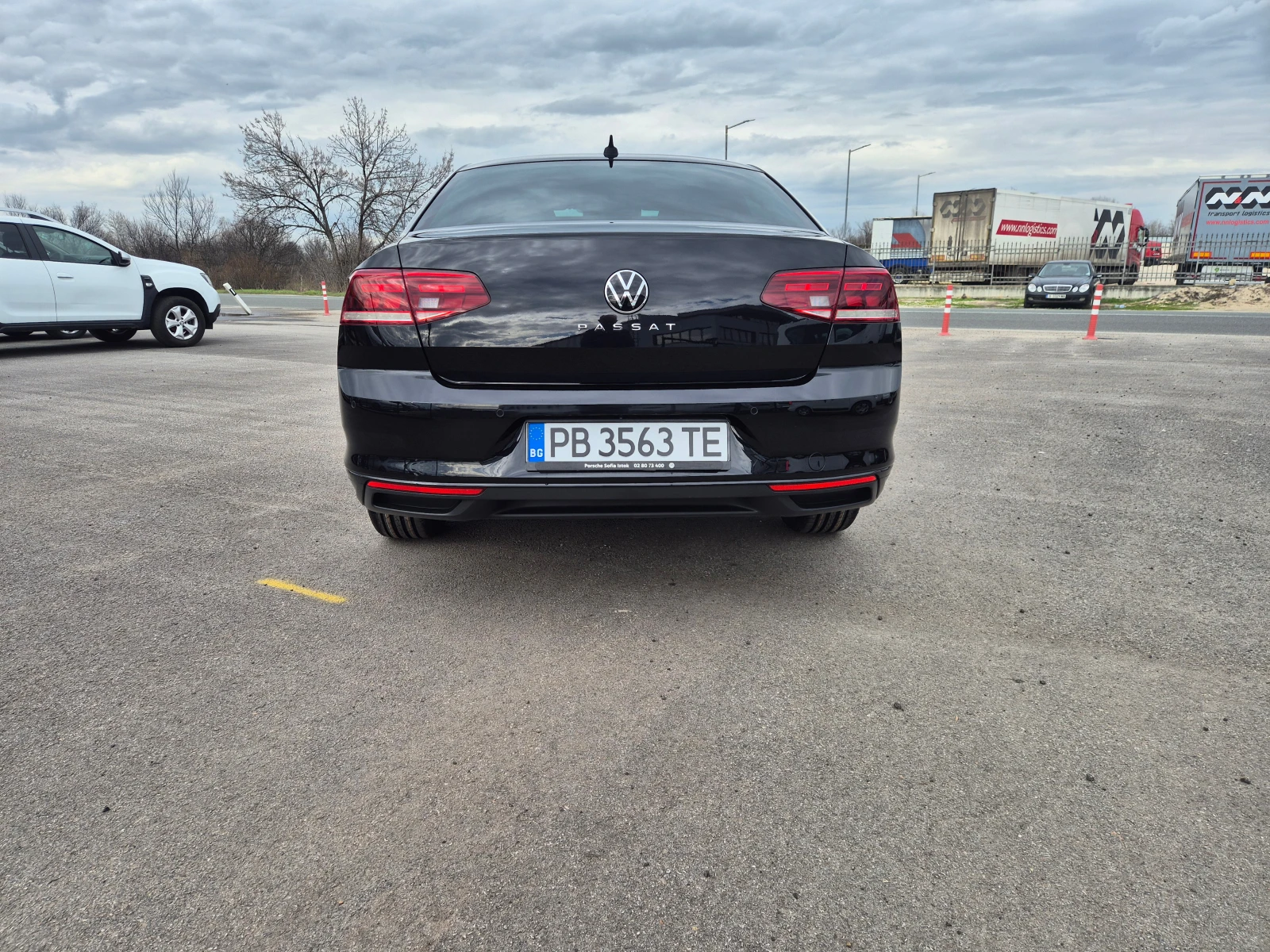 VW Passat BUSINES А/Т - изображение 4