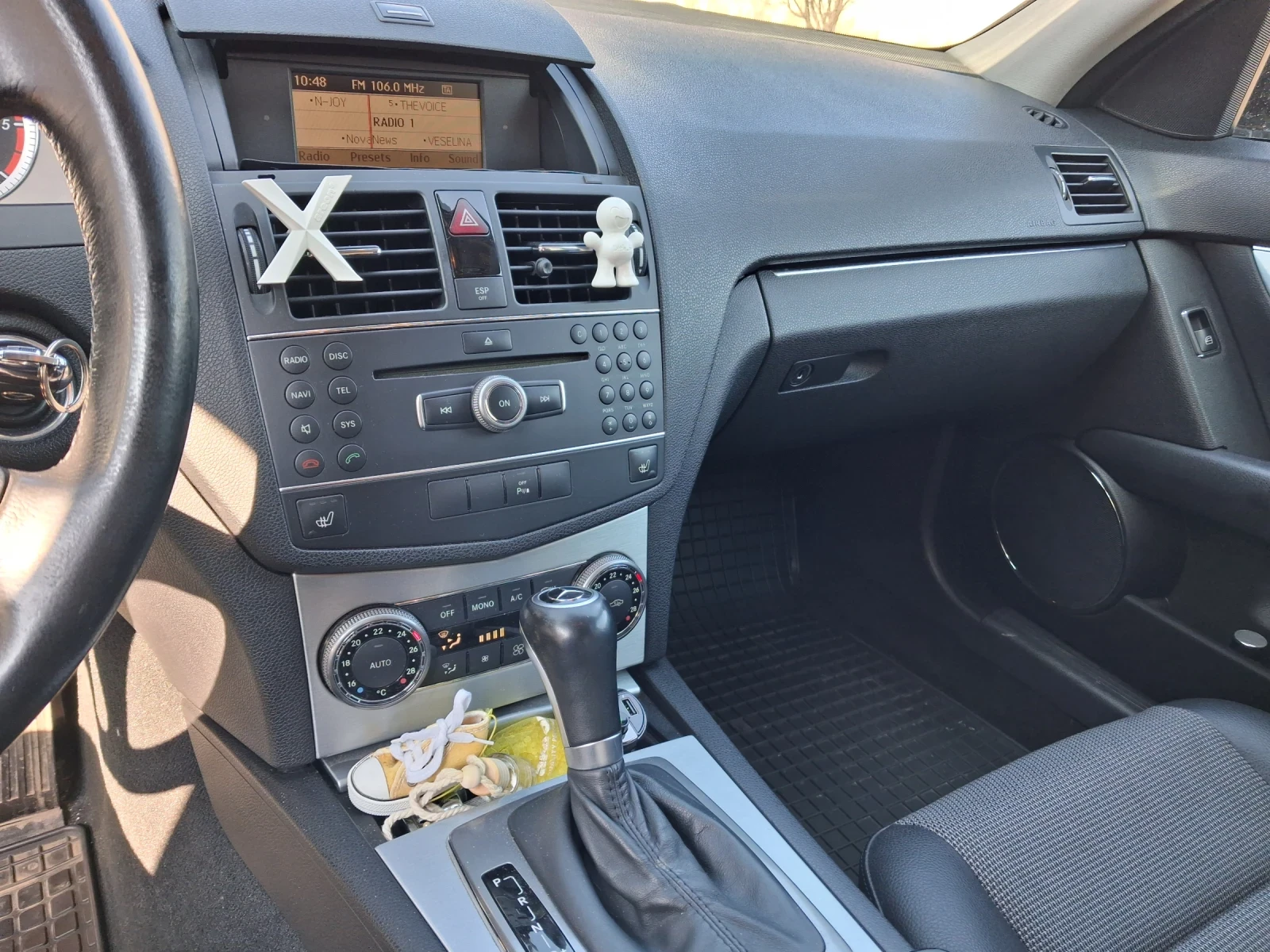 Mercedes-Benz 220 Avangard , снимка 5 - Автомобили и джипове - 53770133