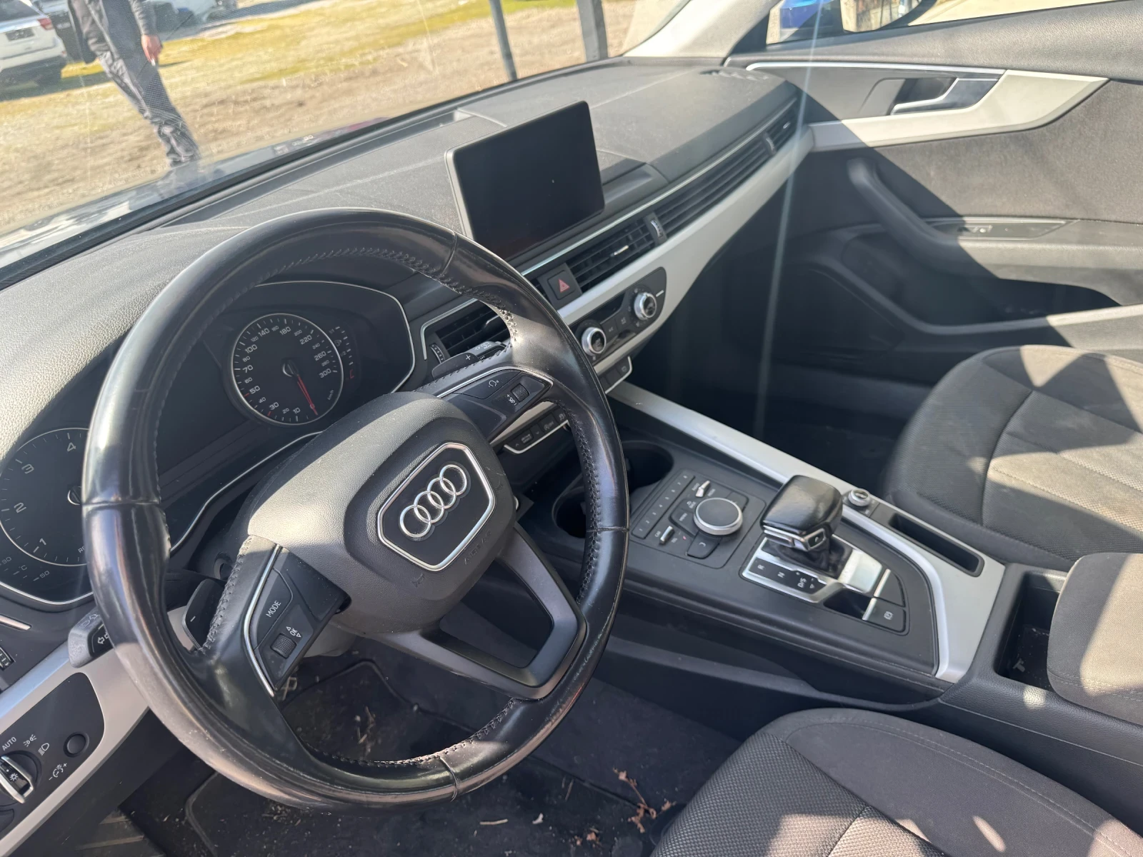 Audi A4, снимка 2 - Автомобили и джипове - 53814992
