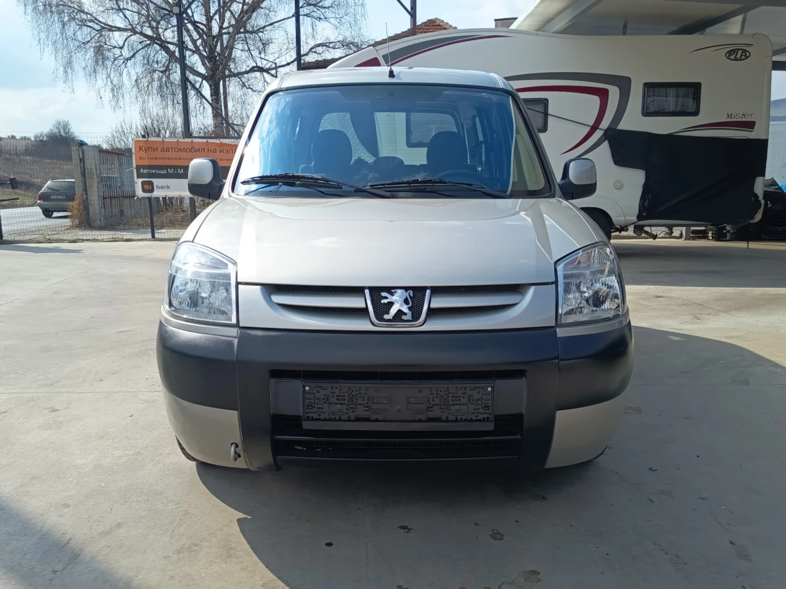 Peugeot Partner 1.4i 83х.км, снимка 14 - Автомобили и джипове - 53876622