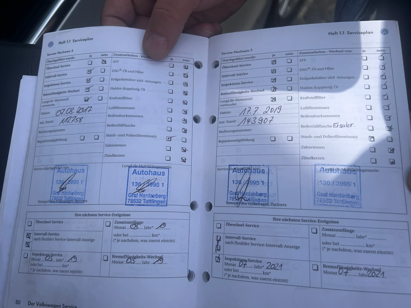 VW Passat, снимка 13 - Автомобили и джипове - 54240373