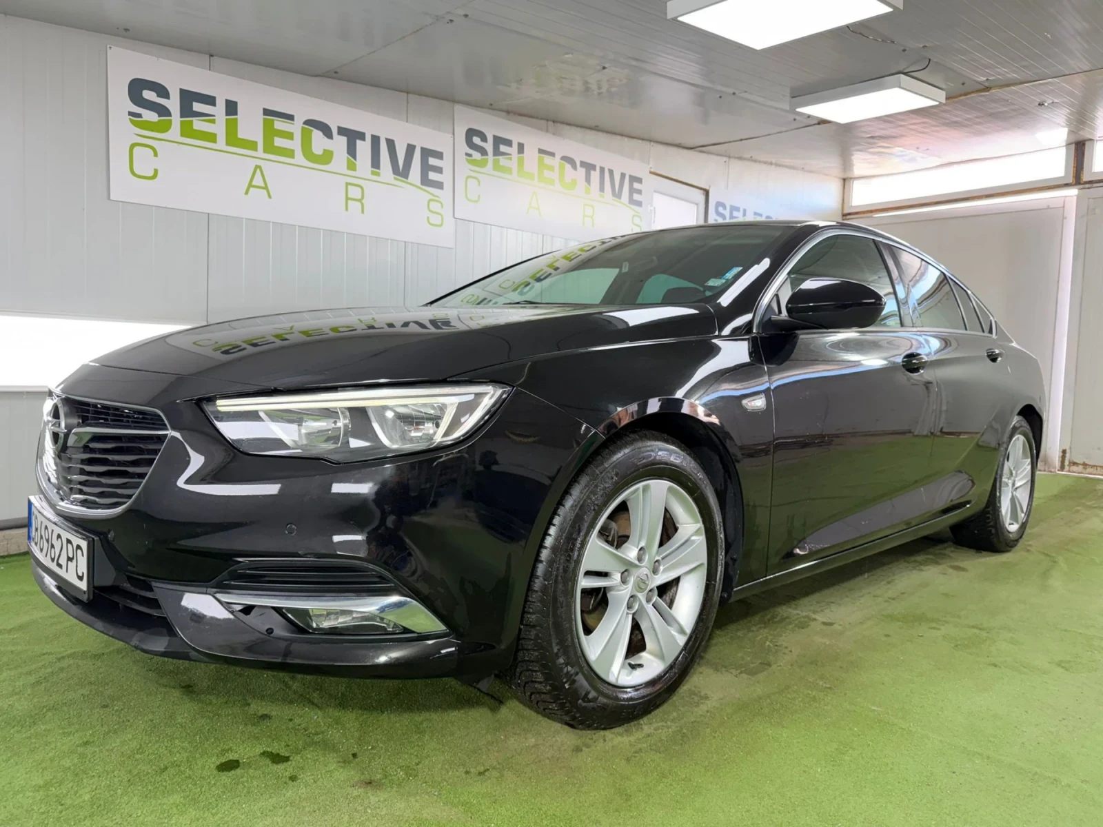 Opel Insignia  INSIGNIA -B Turbo, снимка 2 - Автомобили и джипове - 54287237