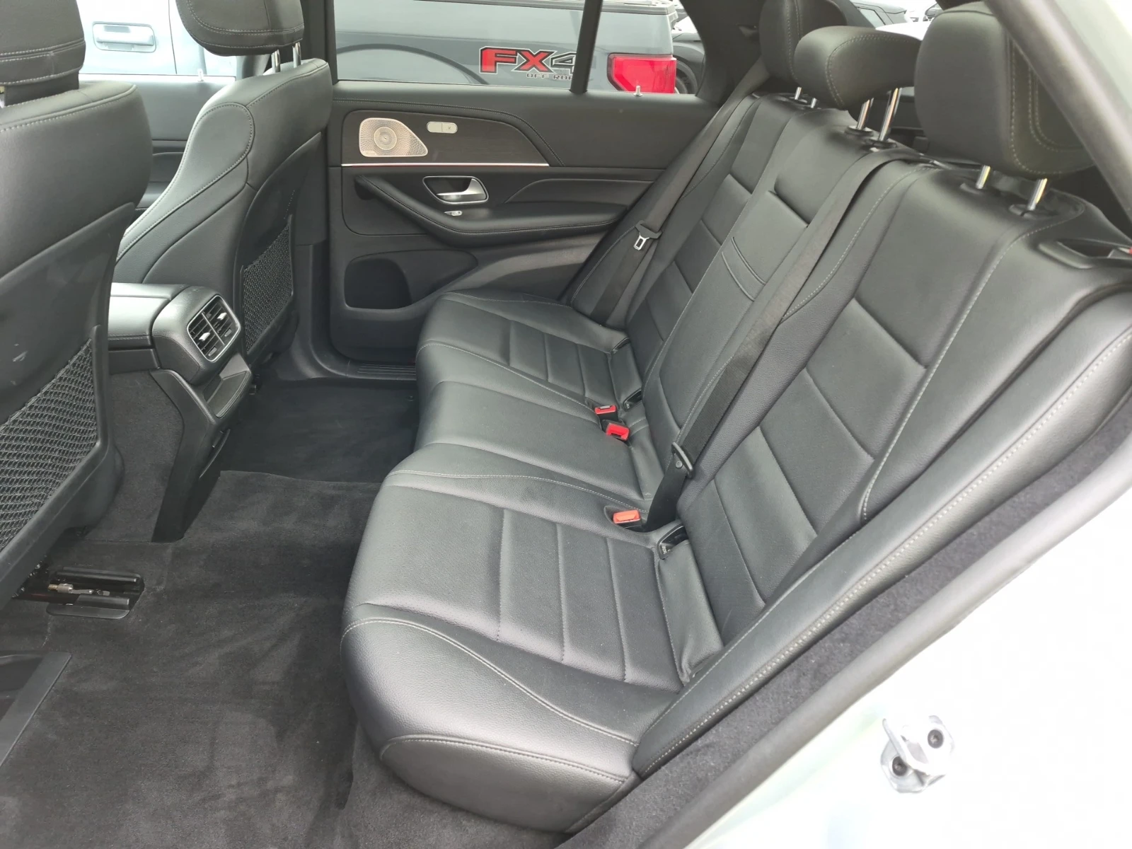 Mercedes-Benz GLE 450 4MATIC SUV, снимка 16 - Автомобили и джипове - 54459811