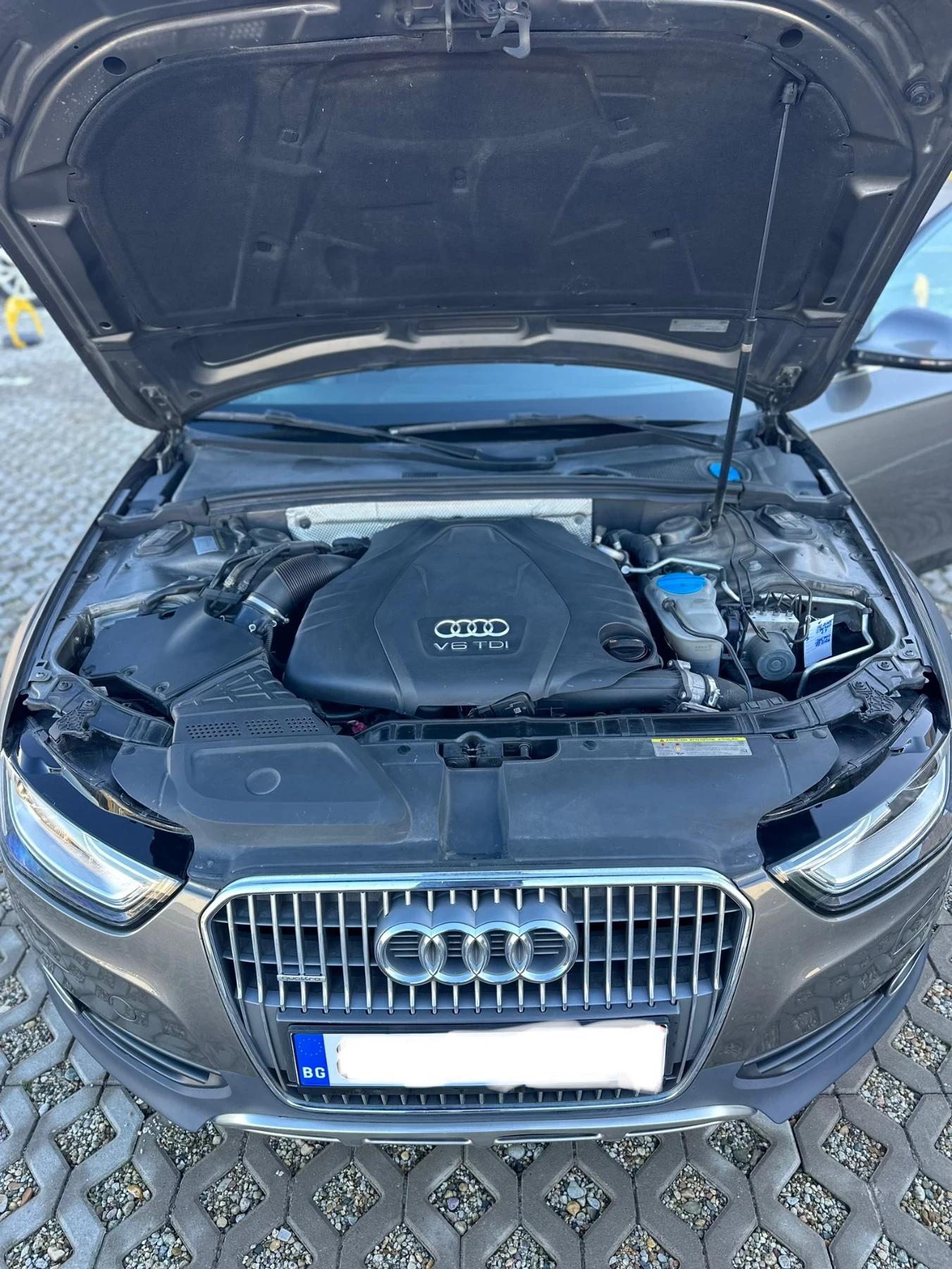 Audi A4 Allroad V6 3.0 TDI quattro, снимка 12 - Автомобили и джипове - 55164843